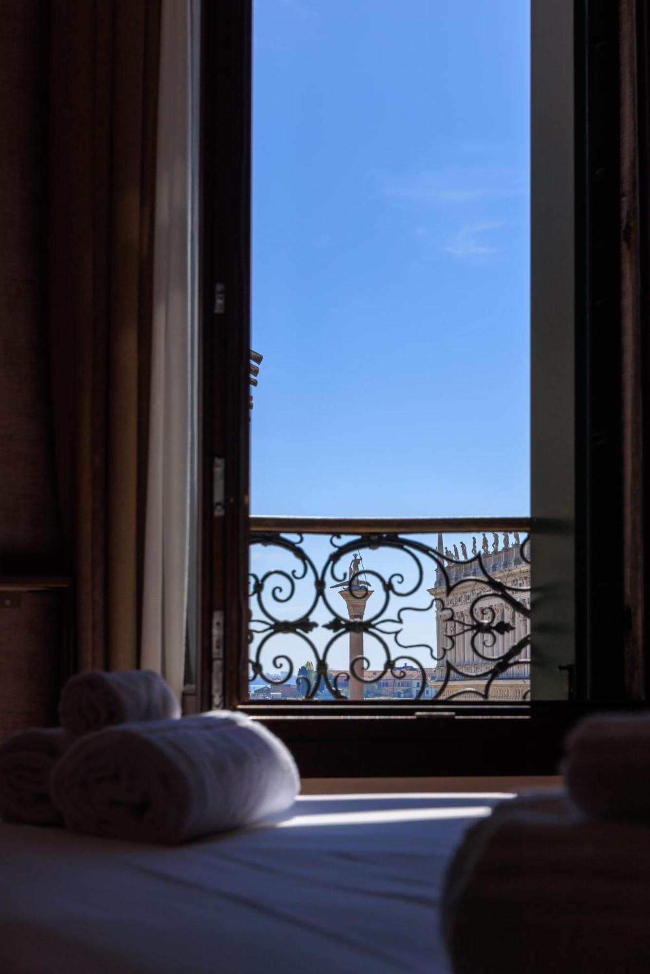 286 Piazza San Marco Hotel Венеция Екстериор снимка